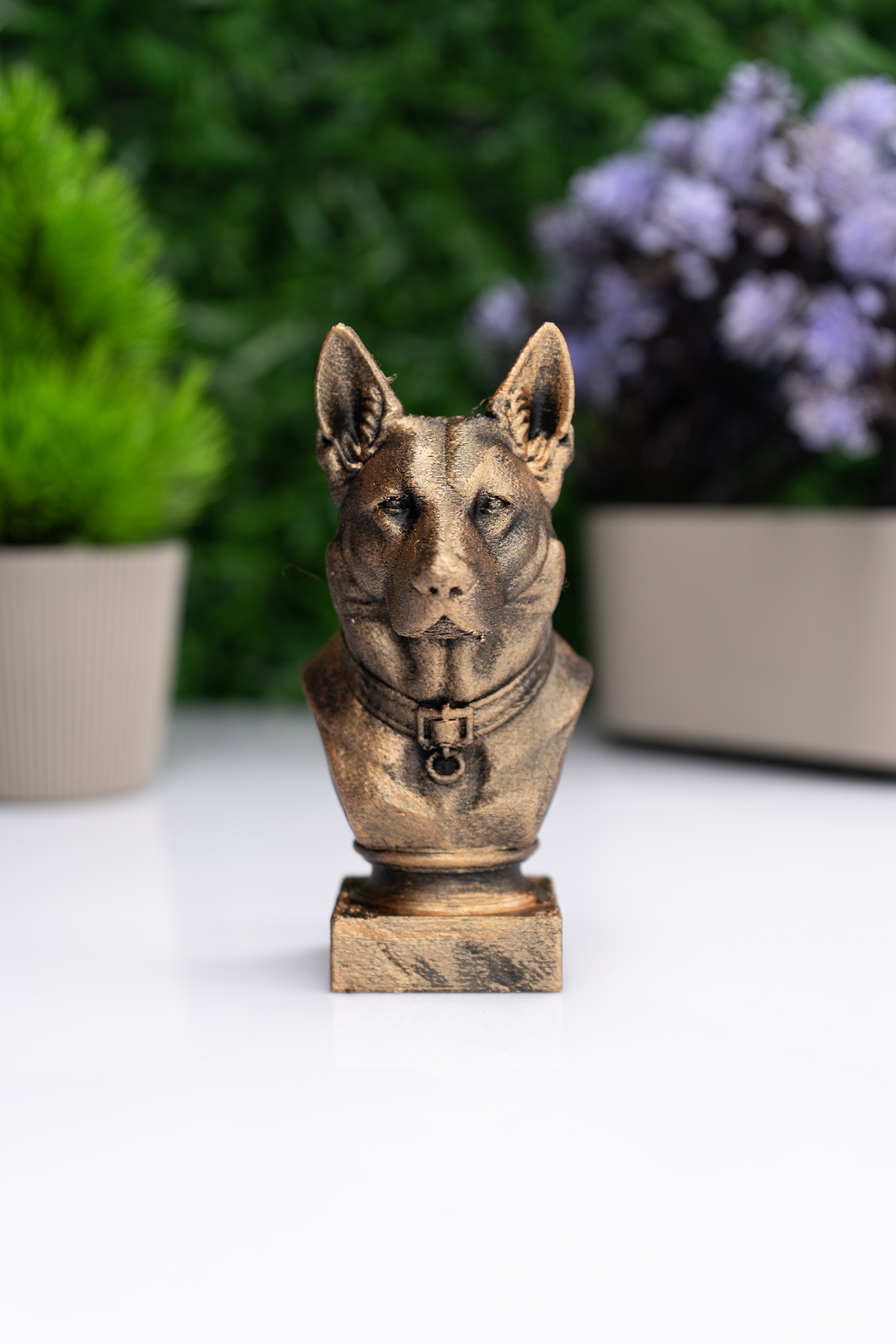 Alman Kurdu Büst Heykel – El Yapımı Dekoratif Figür Alman Kurdu Büst Heykel – El Yapımı Dekoratif Figür