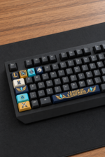 League of Legends Gamer Keycaps 8 tuş ve 1 spacebar seti, klavye üzerinde yakın görünüm