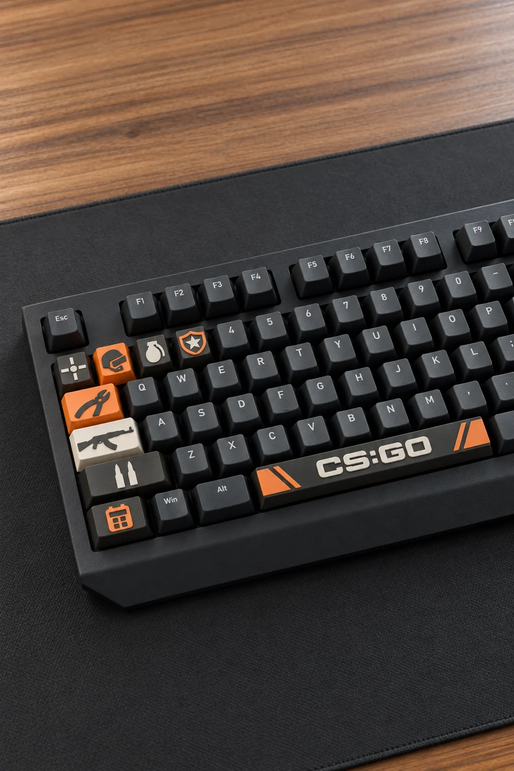 Makerpax CS:GO Gamer Keycaps seti ve spacebar mekanik klavye üzerinde